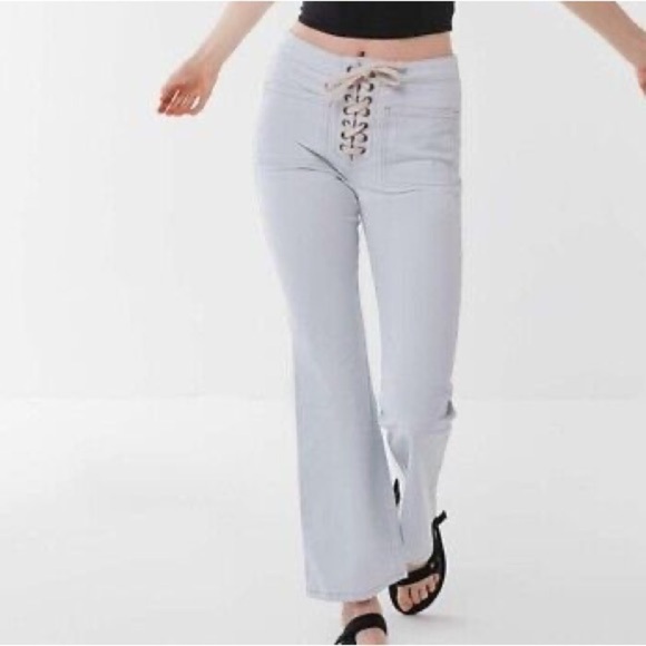 URBAN Outfitters High-Rise Lace front Jeans - Picture 3 of 12